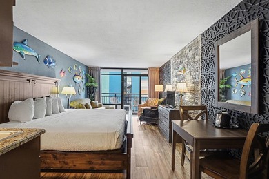 Investor-ready efficiency condo located in the iconic Landmark - photo 2