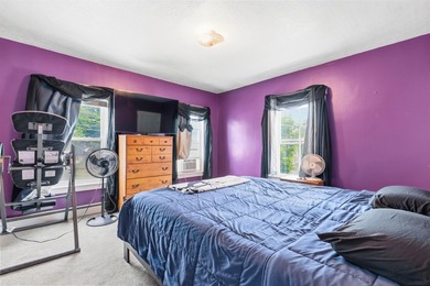 Spacious New Englander offering the perfect blend of classic - photo 19