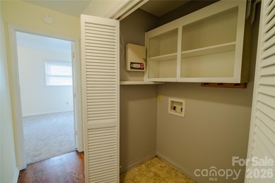 Amazing combination of MAIN house, an Accessory Dwelling Unit