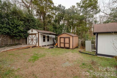 Amazing combination of MAIN house, an Accessory Dwelling Unit
