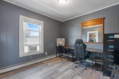 Spacious New Englander offering the perfect blend of classic - photo 39