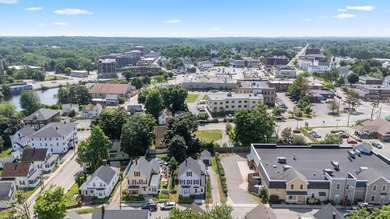 Spacious New Englander offering the perfect blend of classic - photo 43