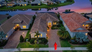 Stunning Kolter built 2020 home at Verano PGA Village. Like New - photo 3