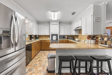 The lakefront property you've been waiting for! Sitting on over - photo 8