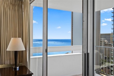 Preferred *03* corner 1-bedroom on a high floor with ocean, city - photo 4