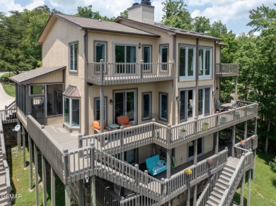 Lake Dartmoor Home For Sale in Crossville Tennessee