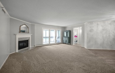 Welcome home to luxury, resort-style living at Glen Atrium - photo 6