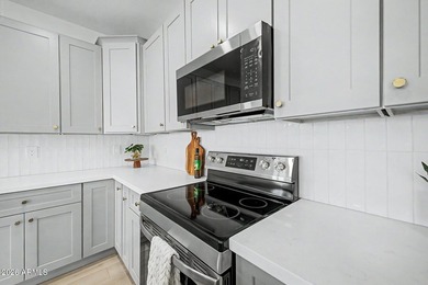 Welcome to this stunning brand-new construction home in Arizona - photo 13