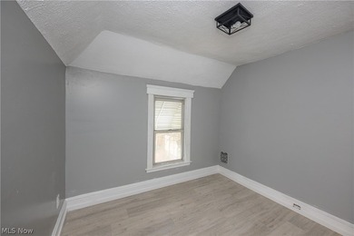 Welcome home to this recently updated Colonial conveniently - photo 14