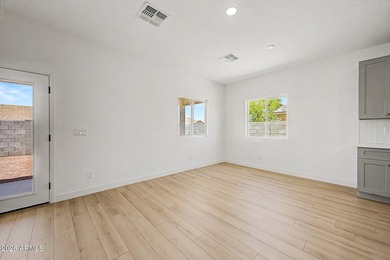 Welcome to this stunning brand-new construction home in Arizona - photo 17