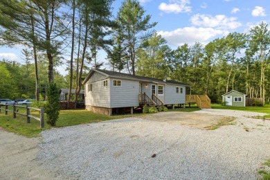 Governors Lake Home For Sale in Raymond New Hampshire