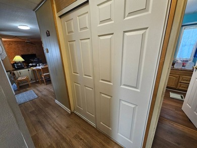 Welcome to your peaceful retreat in this beautiful 2-bedroom - photo 21