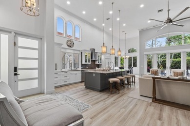 Light, bright, airy, and just 224 steps from the front door to - photo 3