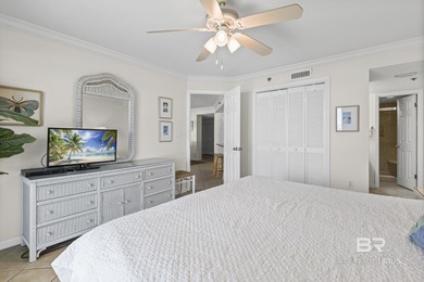 This beautifully appointed 3-bedroom, 2-bath condo in Phoenix