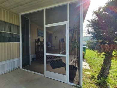 Welcome to your peaceful retreat in this beautiful 2-bedroom - photo 40