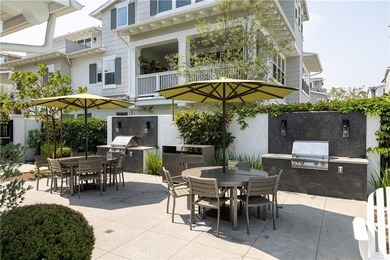 Welcome to 2159 Andover Lane, a thoughtfully designed townhome - photo 46
