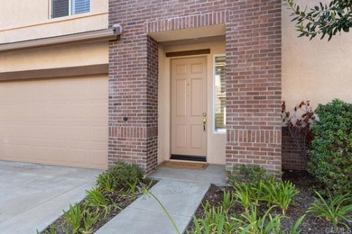Beautifully upgraded home in the highly sought-after Amante - photo 3