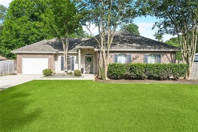 Lake Pontchartrain Home For Sale in Madisonville Louisiana