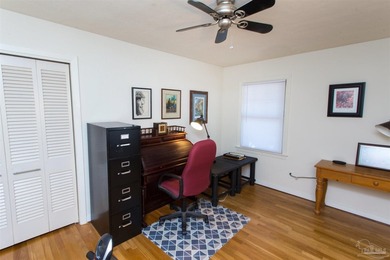 Reduced price!!Gorgeous and unique 4bd, 2ba home on a large - photo 12