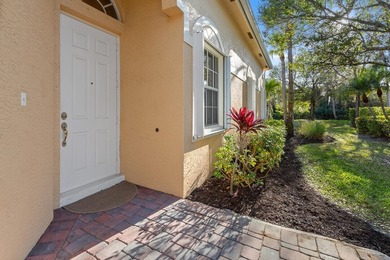 This Pristine corner townhome in Harbour Island at Palm Cove - photo 13