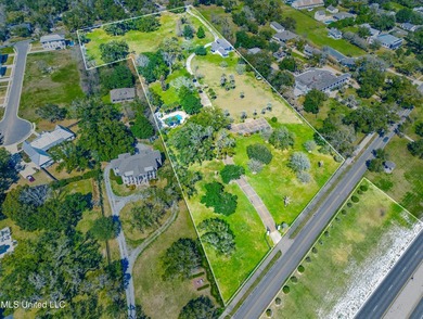 Prime 8.5-Acre Gulf View Property on Historic Scenic Drive - - photo 4