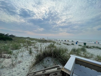 WELCOME TO BEACH COLONY RESORT LOCATED IN THE DESIRED GOLDEN