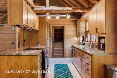 Your Dream Homestead Awaits: 3-Bedroom Log Home with Exceptional - photo 22