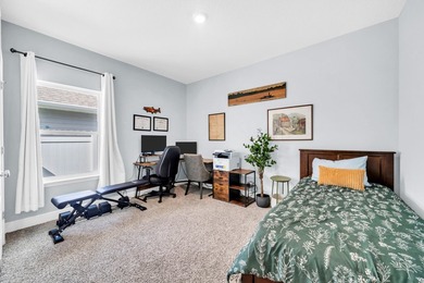 Priced below market value! Meticulously maintained and loaded - photo 30