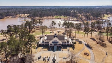 Charming single-story cottage located in the highly desirable - photo 42