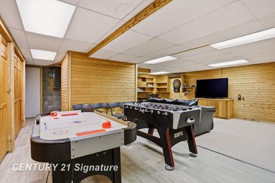 Your Dream Homestead Awaits: 3-Bedroom Log Home with Exceptional - photo 49