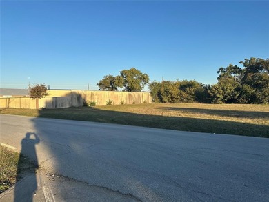 Lake Arlington Lot For Sale in Fort Worth Texas