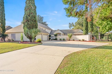 Vermilion River - Lafayette Parrish Home For Sale in Lafayette Louisiana