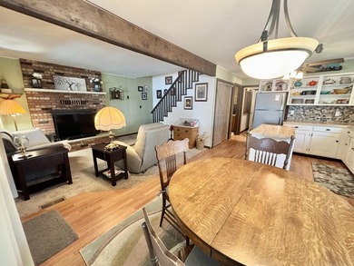 LAKEFRONT in LEWISTON - Beautiful and comfortable chalet style - photo 12