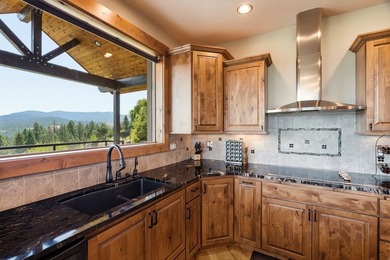 Experience luxury living in Liberty Lake's prestigious gated - photo 18
