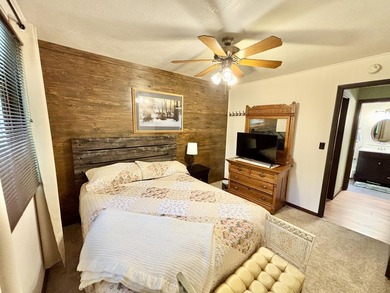LAKEFRONT in LEWISTON - Beautiful and comfortable chalet style - photo 23