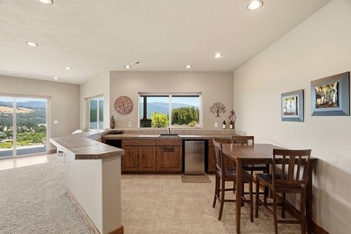 Experience luxury living in Liberty Lake's prestigious gated - photo 38