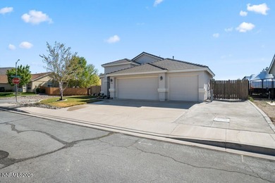 Very well maintained single story stucco home in Cold Springs' - photo 2