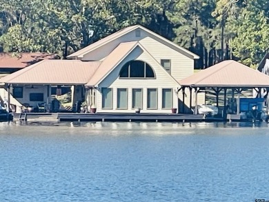 Lake Home For Sale in Jacksonville, Texas