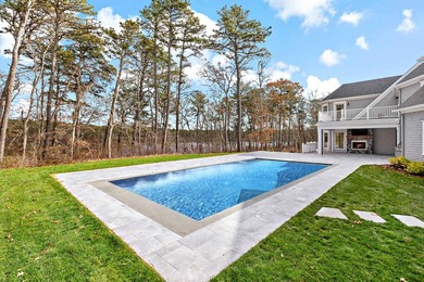 HARWICH- Enjoy the best of both worlds-private lakefront living - photo 3