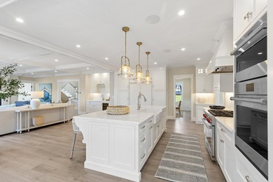HARWICH- Enjoy the best of both worlds-private lakefront living - photo 4