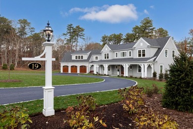 HARWICH- Enjoy the best of both worlds-private lakefront living - photo 5