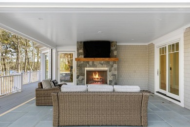 HARWICH- Enjoy the best of both worlds-private lakefront living - photo 9