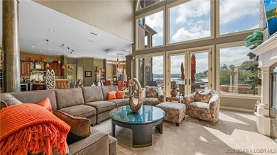In The Villages at Shawnee Bend, this Lakefront estate blends - photo 11