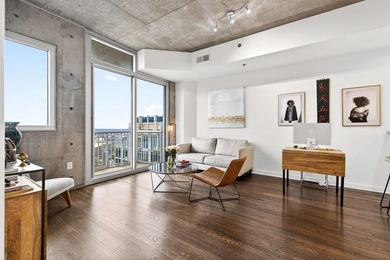 Live an affordable luxury life in the heart of Midtown. This 1