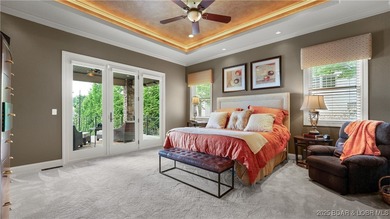 In The Villages at Shawnee Bend, this Lakefront estate blends - photo 18