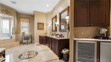In The Villages at Shawnee Bend, this Lakefront estate blends - photo 21
