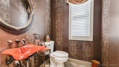 In The Villages at Shawnee Bend, this Lakefront estate blends - photo 26