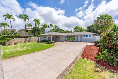 Discover the charm and comfort of single-level living in the - photo 1