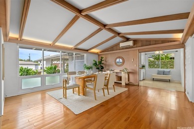 Discover the charm and comfort of single-level living in the - photo 5