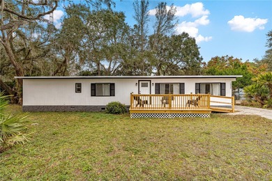 Halfmoon Lake - Marion County Home Sale Pending in Silver Springs Florida